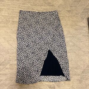 flower print Abercrombie and Fitch Midi skirt. Size L